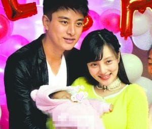 李小璐贾乃亮穿同款拍视频,贾乃亮(贾乃亮和李小璐相片) 李小璐贾乃亮穿同款拍视频,贾乃亮(贾乃亮和李小璐相片)