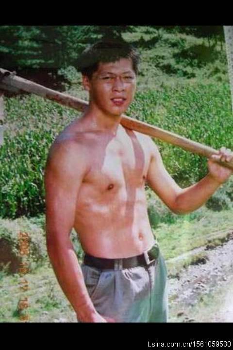 贺树峰怎么那么胖,贺树峰现实中的合法妻子是谁 本文共(937字) 贺树峰怎么那么胖,贺树峰现实中的合法妻子是谁 本文共(937字)