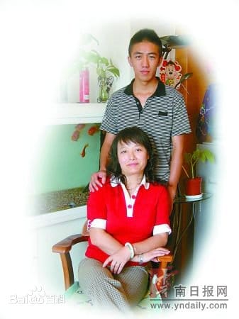 任文坚多少岁了,她年轻时候的照片和现在的照片来了 本文共(693字) 任文坚多少岁了,她年轻时候的照片和现在的照片来了 本文共(693字)