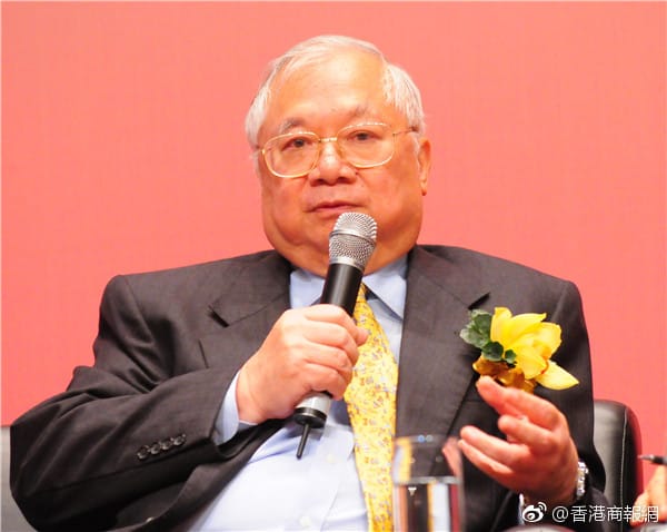 胡应湘身价多少在香港排名第几?胡应湘妻子资料照片 本文共(1022字) 胡应湘身价多少在香港排名第几?胡应湘妻子资料照片 本文共(1022字)