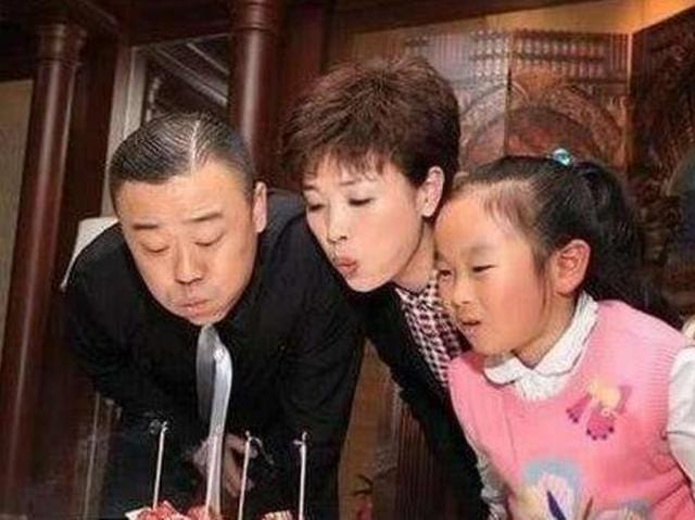 周立波女儿,女孩慈母严父(周立波的两位妻子) 周立波女儿,女孩慈母严父(周立波的两位妻子)