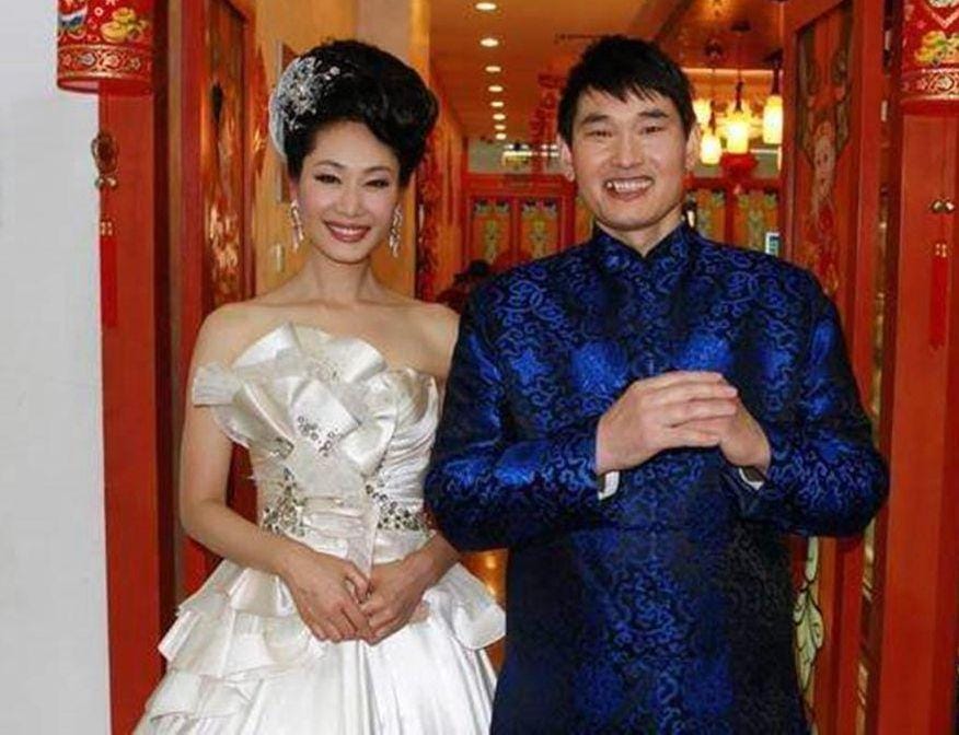 于文华离婚内幕揭秘,于文华现任的老公是谁,本文共(6678字) 于文华离婚内幕揭秘,于文华现任的老公是谁,本文共(6678字)