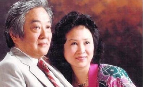 81岁琼瑶近照曝光状态很好(琼瑶现在照片) 81岁琼瑶近照曝光状态很好(琼瑶现在照片)
