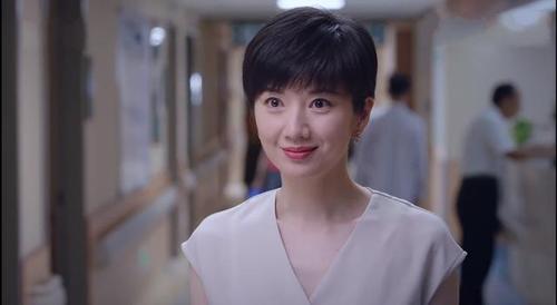 以家人之名演员表,冯希希扮演者胡宇个人信息,本文共(3035字) 以家人之名演员表,冯希希扮演者胡宇个人信息,本文共(3035字)