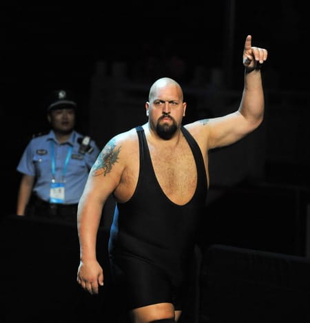 wwe被烟花射的那集视频 wwe被烟花射的那集视频