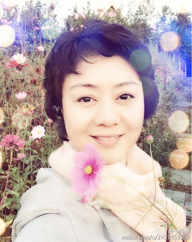 京剧圈第一美人李胜素照片,她现在还单身吗? 本文共(1128字) 京剧圈第一美人李胜素照片,她现在还单身吗? 本文共(1128字)