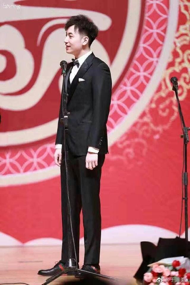 王九龙为什么叫大楠、楠朋友,王九龙和郭德纲什么关系? 本文共(1010字) 王九龙为什么叫大楠、楠朋友,王九龙和郭德纲什么关系? 本文共(1010字)