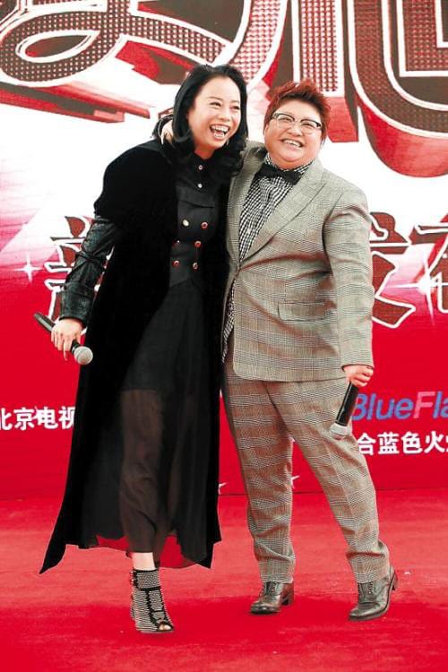 黄绮珊和音乐人吕燕卫偷情照曝光 黄绮珊和音乐人吕燕卫偷情照曝光