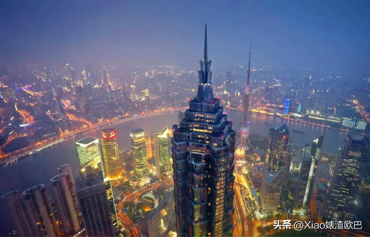 上海金茂大厦高四百二十点五米有多少层（上海金茂大厦多少米高度）(图2)