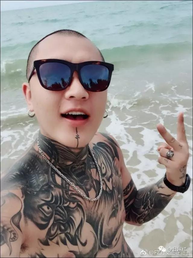 快手方丈为什么打官司?快手方丈在东北的势力厉害吗 本文共(765字) 快手方丈为什么打官司?快手方丈在东北的势力厉害吗 本文共(765字)
