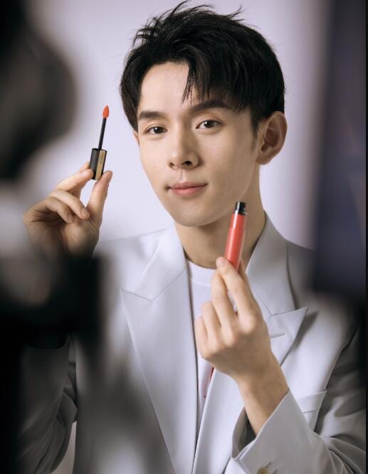李佳琦为什么认识那么多明星(李佳琦为什么会走红) 李佳琦为什么认识那么多明星(李佳琦为什么会走红)