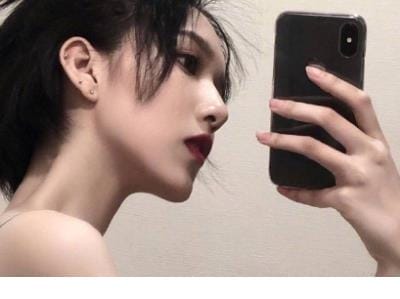 熬夜发朋友圈说说配图