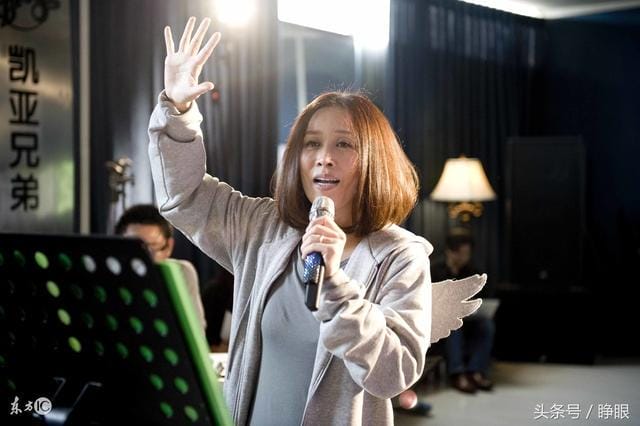 高峰老婆,德云社高峰什么时候结婚,本文共(2973字) 高峰老婆,德云社高峰什么时候结婚,本文共(2973字)