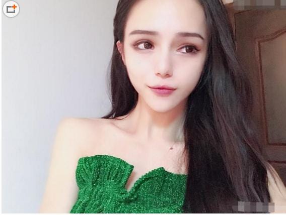 蔡萝莉爸爸蔡荣军是富豪吗 蔡萝莉和轩墨是 蔡萝莉爸爸蔡荣军是富豪吗 蔡萝莉和轩墨是