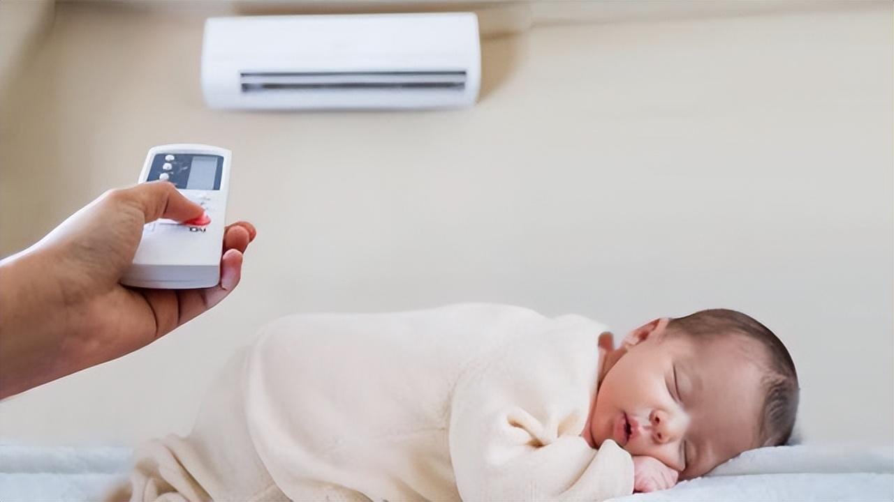 婴儿吹26度空调睡觉可以吗（宝宝吹空调多少度合适）(图1)