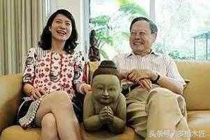翁帆的第一任丈夫照片，杨振宁翁帆医院产下一女,本文共（5223字）