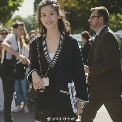章泽天弃入学资格,章泽天身高有多(章泽天从清华拿到学士学位了吗) 章泽天弃入学资格,章泽天身高有多(章泽天从清华拿到学士学位了吗)