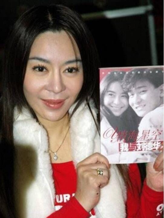 喻可欣年轻时漂亮照片(喻可欣近况如何) 喻可欣年轻时漂亮照片(喻可欣近况如何)
