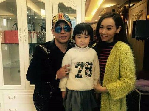 杨思琦为什么不打掉孩子选择做单亲妈妈 杨思琦为什么不打掉孩子选择做单亲妈妈