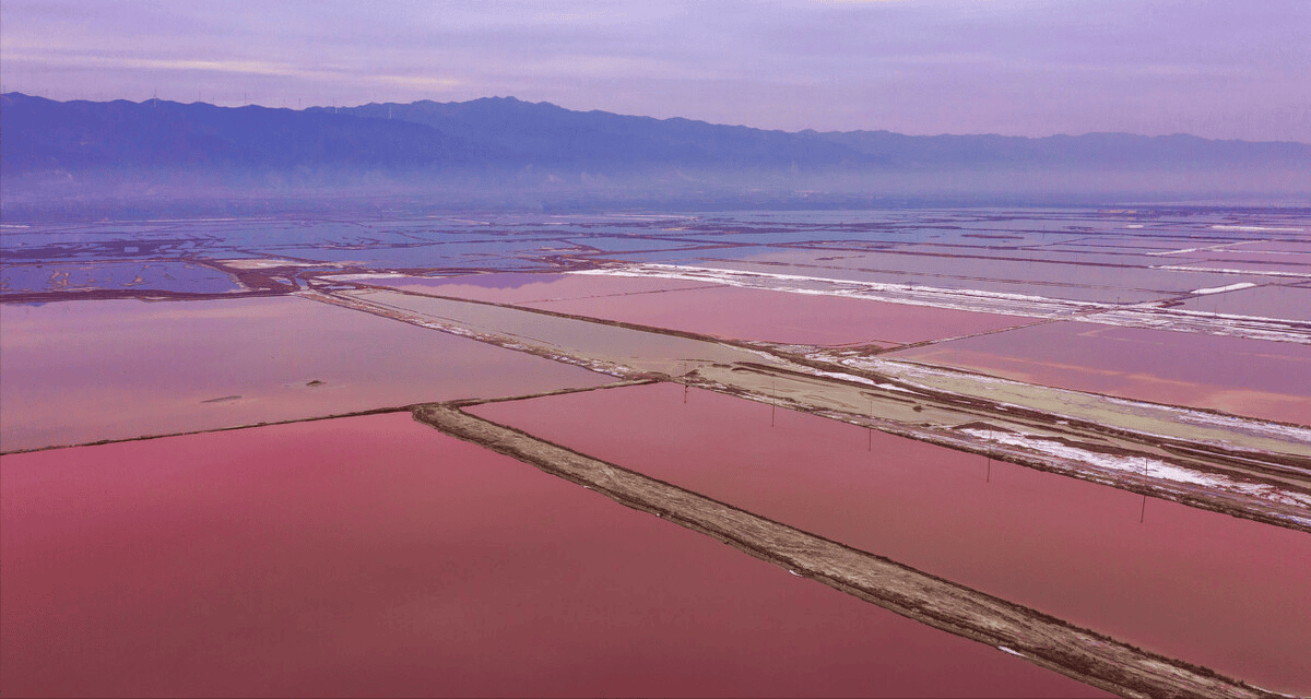 中国死海之称的是什么湖（盐湖在哪个城市）(图7)