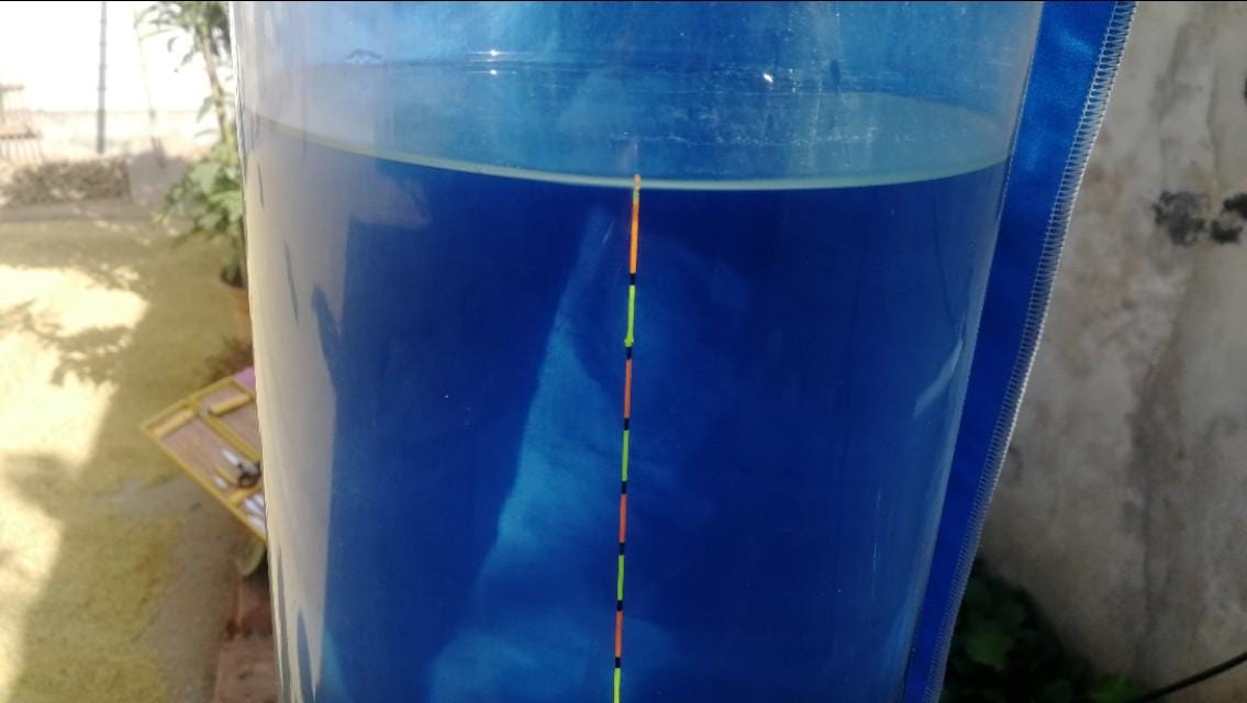 悬坠调漂法视频教程(浮漂怎么调教程)(图5) 悬坠调漂法视频教程(浮漂怎么调教程)(图5)