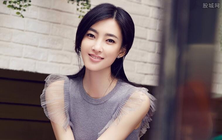 王丽坤图片(必读) 王丽坤图片(必读)