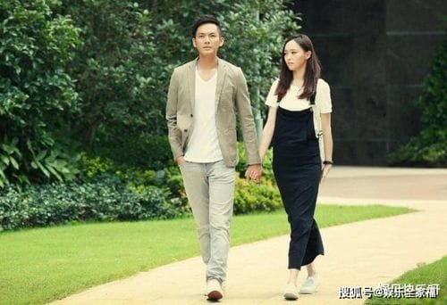 钟汉良与妻子现身,钟汉良的妻子简历生活照,本文共(4606字) 钟汉良与妻子现身,钟汉良的妻子简历生活照,本文共(4606字)