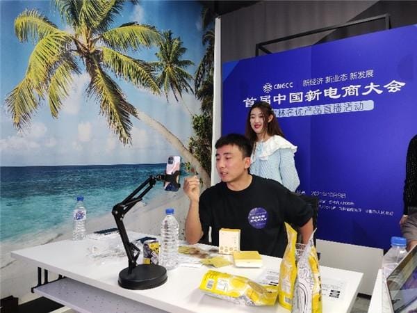 现场直播,少女直播(爆炸) 现场直播,少女直播(爆炸)