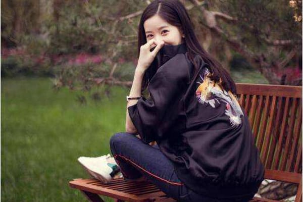 章泽天发文为自己庆生感谢女儿礼物(章天泽孩子) 章泽天发文为自己庆生感谢女儿礼物(章天泽孩子)