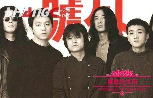 魔岩三杰为什么这么惨?魔岩三杰1994年(魔岩三杰疯了) 魔岩三杰为什么这么惨?魔岩三杰1994年(魔岩三杰疯了)