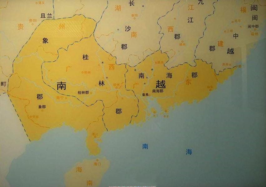 香港土地面积相当于哪个市（香港土地面积有多大）(图2)