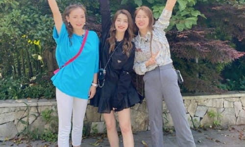 姜潮麦迪娜现身医院小腹微隆被传二胎(姜潮麦迪娜第一胎) 姜潮麦迪娜现身医院小腹微隆被传二胎(姜潮麦迪娜第一胎)
