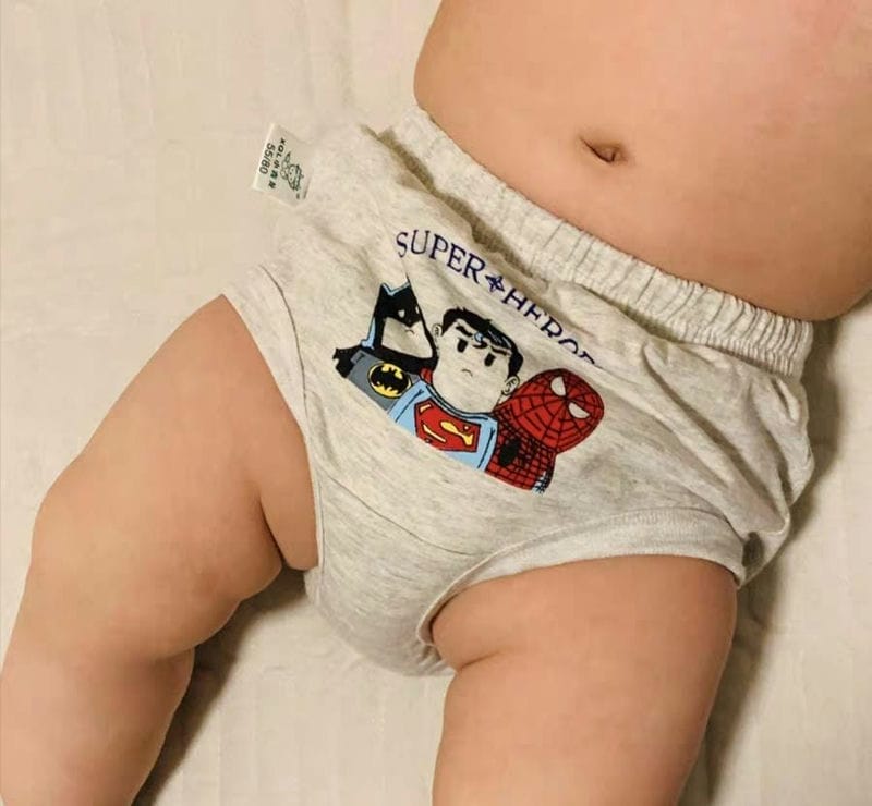 小孩子穿三角内裤好还是四角内裤好-(女宝宝穿平角裤还是三角裤好)(图2) 小孩子穿三角内裤好还是四角内裤好-(女宝宝穿平角裤还是三角裤好)(图2)