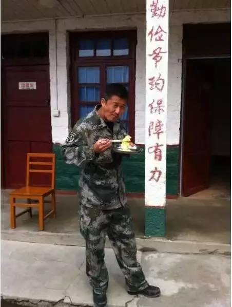 吴京在那个部队服役的?吴京去部队18个月 吴京在那个部队服役的?吴京去部队18个月