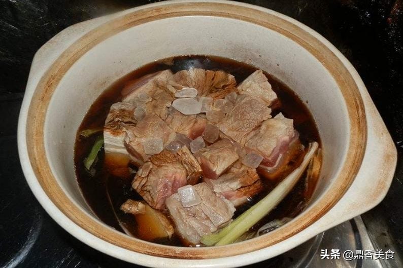 东坡肉和红烧肉有啥区别(东坡肉与红烧肉的区别)(图8) 东坡肉和红烧肉有啥区别(东坡肉与红烧肉的区别)(图8)
