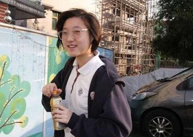 铁血硬汉鹿晗是什么梗?鹿晗受伤去医院又什(铁血硬汉鹿晗是什么梗) 铁血硬汉鹿晗是什么梗?鹿晗受伤去医院又什(铁血硬汉鹿晗是什么梗)