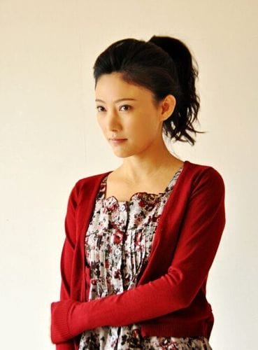 演员聂鑫,演员高鑫的个人简介,本文共(4732字) 演员聂鑫,演员高鑫的个人简介,本文共(4732字)