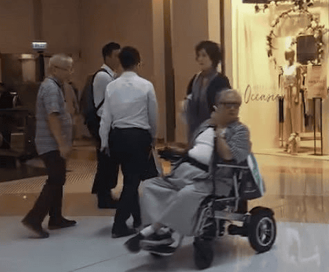 洪金宝妻子，鹿晗关晓彤结婚(关晓彤的婚姻)
