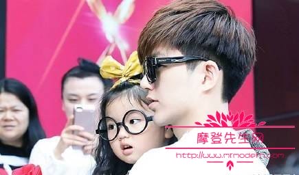 阿拉蕾爸爸的真实身份做什么的?阿拉蕾的妈 阿拉蕾爸爸的真实身份做什么的?阿拉蕾的妈