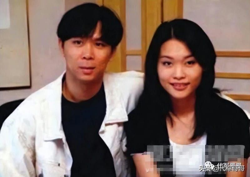 许美静阳光总在风雨后的演唱视频(歌手许美静个人资料简介)(图3) 许美静阳光总在风雨后的演唱视频(歌手许美静个人资料简介)(图3)