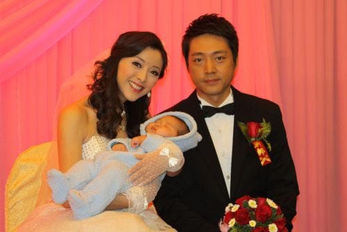 黄小蕾结婚了吗，黄小蕾奉子成婚,本文共（4850字）