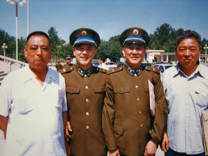 林虎将军年轻时候的帅气照片,老将军为引进俄战机立下汗马功劳 本文共(1304字) 林虎将军年轻时候的帅气照片,老将军为引进俄战机立下汗马功劳 本文共(1304字)