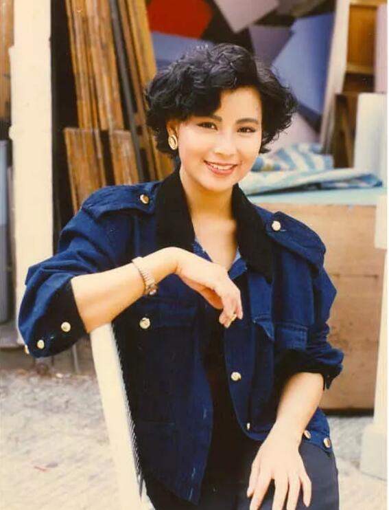 李美凤是不是李小龙的女儿(李小龙母亲是谁) 李美凤是不是李小龙的女儿(李小龙母亲是谁)