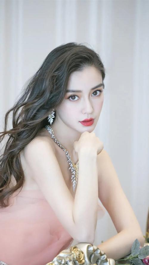 angelababy图片(Angelababy图片奔跑吧) angelababy图片(Angelababy图片奔跑吧)