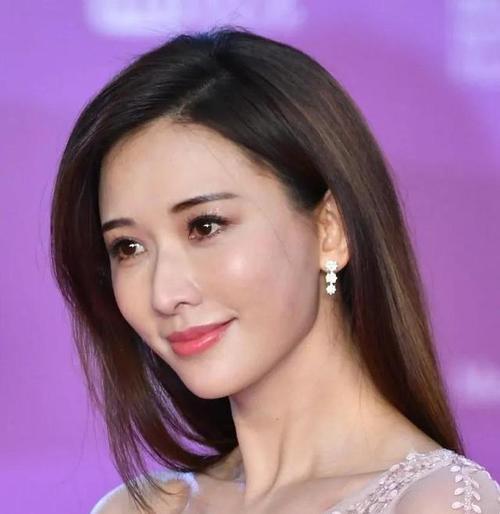 女明星谁最漂亮,最好看的明星女前十名,本文共(5486字) 女明星谁最漂亮,最好看的明星女前十名,本文共(5486字)