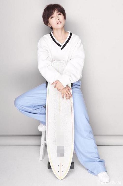 超女许飞,李健给许飞版权费200万,本文共(7883字) 超女许飞,李健给许飞版权费200万,本文共(7883字)