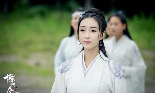 灵魂摆渡黄泉长生的师姐花凝雪为什么跟杨幂 灵魂摆渡黄泉长生的师姐花凝雪为什么跟杨幂