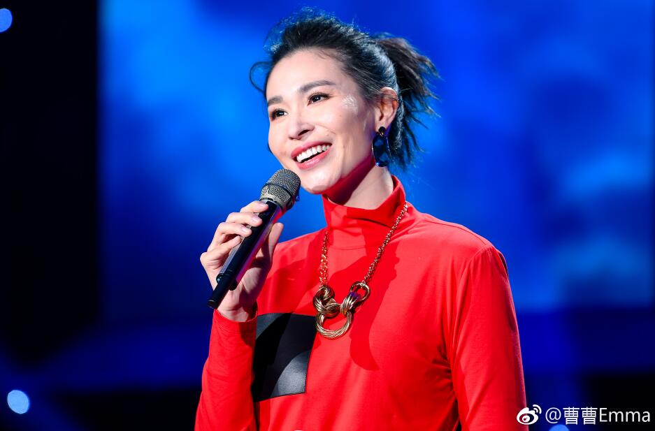 曹芙嘉长得丑为何总能上CCTV(曹芙嘉今年多大了) 曹芙嘉长得丑为何总能上CCTV(曹芙嘉今年多大了)