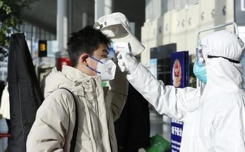 外籍男拒戴口罩暴力抗法最新后续(一名外籍男子拒绝戴口罩并且拥有攻击艺人员) 外籍男拒戴口罩暴力抗法最新后续(一名外籍男子拒绝戴口罩并且拥有攻击艺人员)