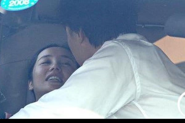 冯小刚女儿兔唇照片(冯小刚女儿为什么得兔唇) 冯小刚女儿兔唇照片(冯小刚女儿为什么得兔唇)